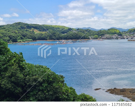 鹿兒島縣及泉郡長島町伊塔拉島伊塔拉大橋及週邊風景 117585082