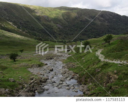 英國湖區 (Seththwaite) 的景觀 117585113