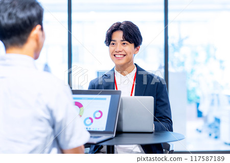 Male working in the office Photo cooperation: WEEK Shibadaimon (Sun Frontier Fudousan) Male working in the office Photo cooperation: WEEK Shibadaimon (Sun Frontier Fudousan) 117587189