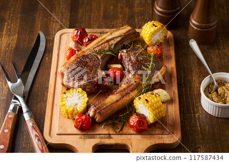 Grilled Hokkaido Ezo deer meat, venison, wild game dishes Grilled Hokkaido Ezo deer meat, venison, wild game dishes 117587434