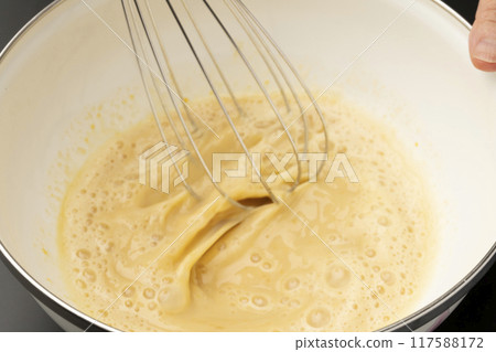 製作饅頭：將材料混合 117588172