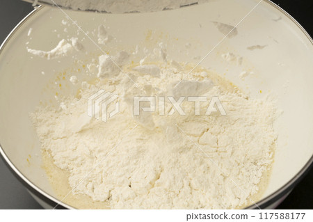 Mix the ingredients to make steamed bread Mix the ingredients to make steamed bread 117588177