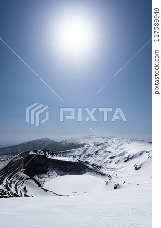 Snowy mountain scenery Mount Zao Snowy mountain scenery Mount Zao 117589949