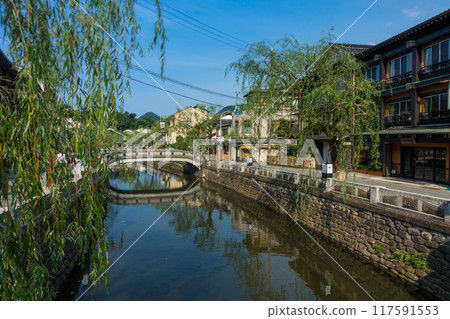 Kinosaki Onsen - View from Obashi Bridge towards Atago Bridge (Kinosaki Onsen, Hyogo Prefecture) Kinosaki Onsen - View from Obashi Bridge towards Atago Bridge (Kinosaki Onsen, Hyogo Prefecture) 117591553