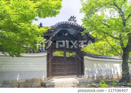 Myokenji Temple (Head Temple) Imperial Envoy Gate Myokenji Temple (Head Temple) Imperial Envoy Gate 117596407