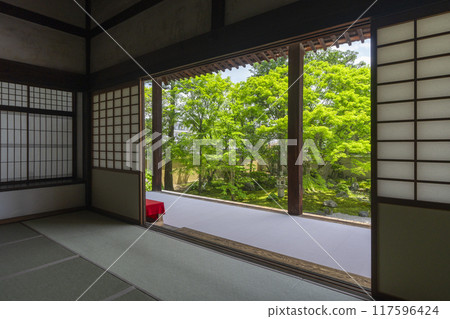 Myokenji Temple - The garden of Shikai Shodo as seen from the reception hall 117596424