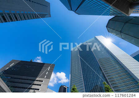 [都會風景]初夏的東京新橋附近的建築[東京] 117601284