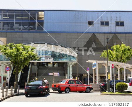 Nishikasai Station, Edogawa Ward 117602127