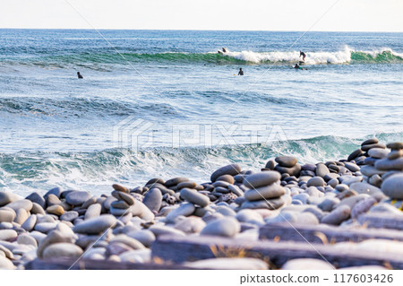 Nariishi Beach and the Surfers 117603426