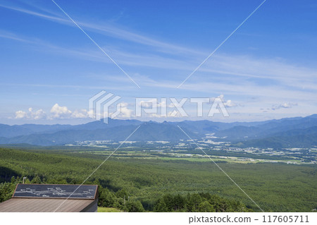 Natural scenery from Kiyosato Plateau 117605711