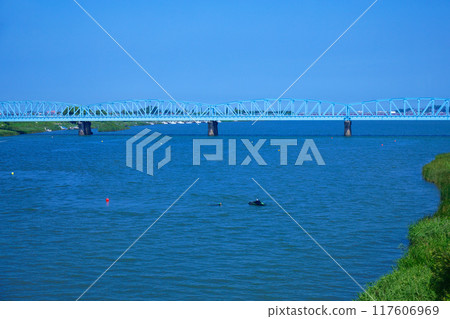 Taihei Bridge over the Agano River, Gourmet Train, Kairi, Train Window, Niigata City 117606969