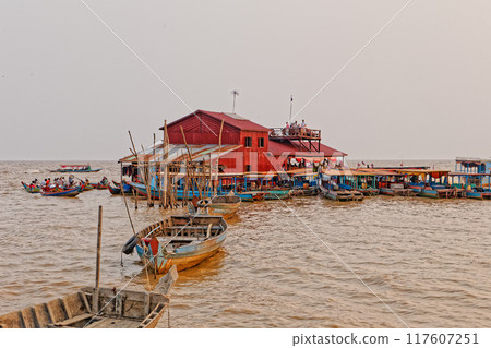Cambodia Tonle Sap Lake Cruise 117607251