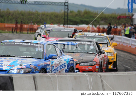 automobile, car, vehicle 117607355