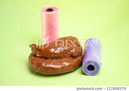 feces with bags 117608579