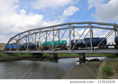 Freight train (Keiyo Rinkai Railway) 117610826