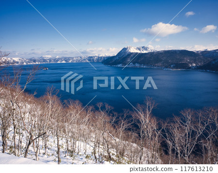 Lake Mashu in winter 117613210