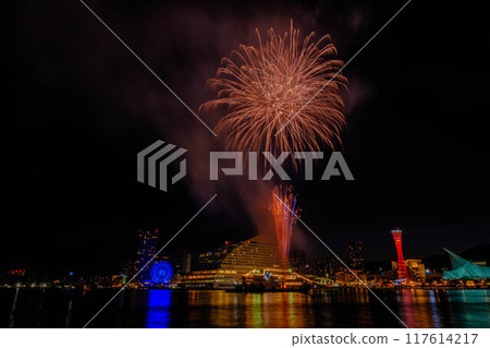 Fireworks over Kobe 117614217