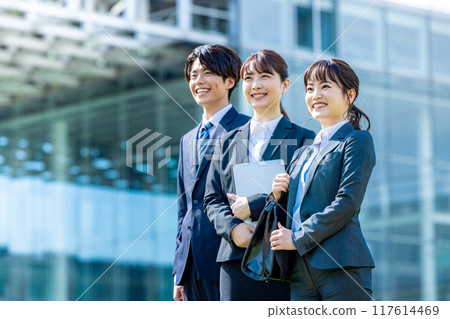 Job hunting student business image Job hunting student business image 117614469