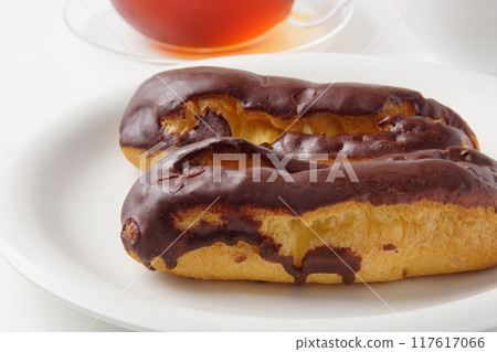 Chocolate Eclair Chocolate Eclair 117617066