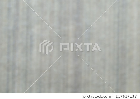 Japanese paper background material (faint vertical stripes with blurred effect) 117617138
