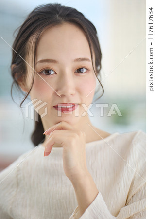 Beauty image of young women Beauty image of young women 117617634