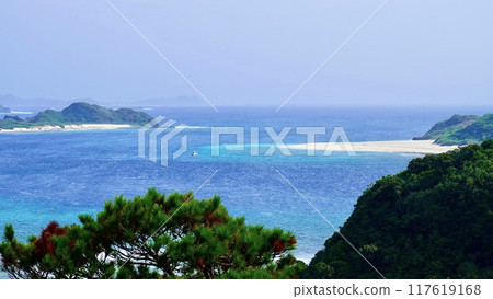 Scenery seen from Kaminohama Observatory, Zamami Village, Okinawa Prefecture Scenery seen from Kaminohama Observatory, Zamami Village, Okinawa Prefecture 117619168