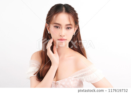 Beautiful young asian woman with clean fresh skin on white background, Face care, Facial treatment, Cosmetology, beauty and spa, Asian women portrait. 117619732
