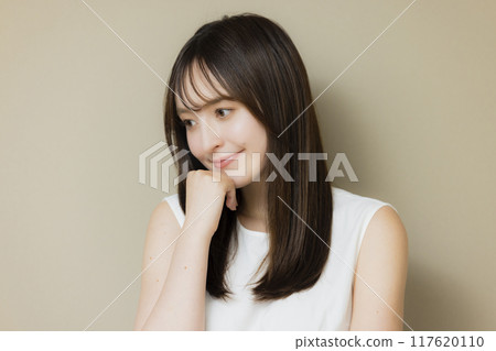 Straight hair ladies 117620110
