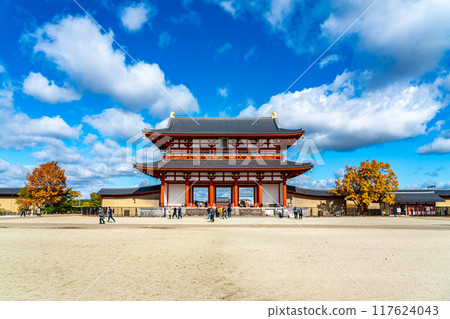 【奈良縣】藍天動感的平城宮朱雀門 117624043