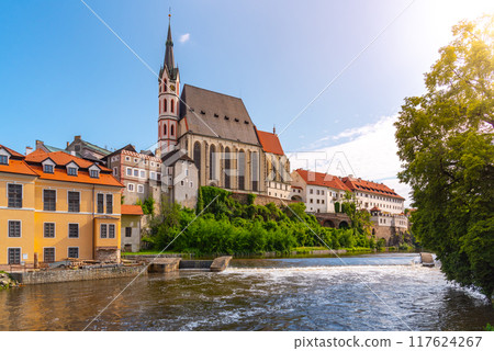 St Vitus church in the middle of historical city centre. View from Vltava River. Cesky Krumlov, Southern Bohemia, Czech Republic. St Vitus church in the middle of historical city centre. View from Vltava River. Cesky Krumlov, Southern Bohemia, Czech Republic. 117624267