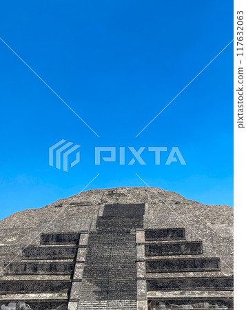 月亮金字塔,特奧蒂瓦坎遺址,墨西哥 月亮金字塔,特奧蒂瓦坎遺址,墨西哥 117632063