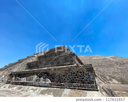 月亮金字塔，特奧蒂瓦坎遺址，墨西哥 117632857