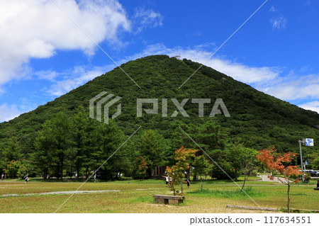 Early summer, Lake Haruna, Mount Haruna, Mount Haruna Fuji, Gunma 117634551
