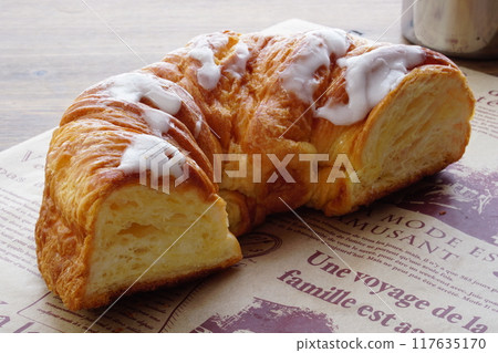 Danish Ring 117635170