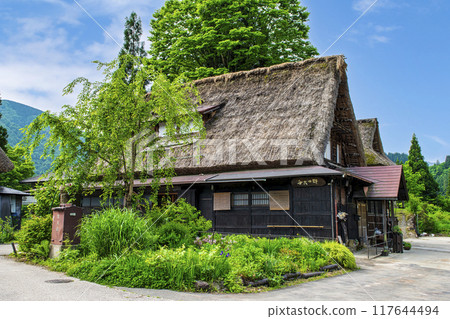 Toyama Prefecture, Gokayama, Ainokura Gassho-style Village, Gassho-style guesthouse Yomo Shiro, World Heritage Site Toyama Prefecture, Gokayama, Ainokura Gassho-style Village, Gassho-style guesthouse Yomo Shiro, World Heritage Site 117644494