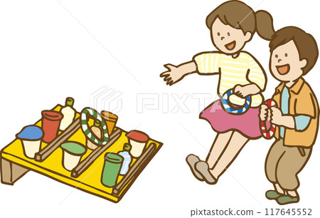 孩子玩拋糖環遊戲 孩子玩拋糖環遊戲 117645552