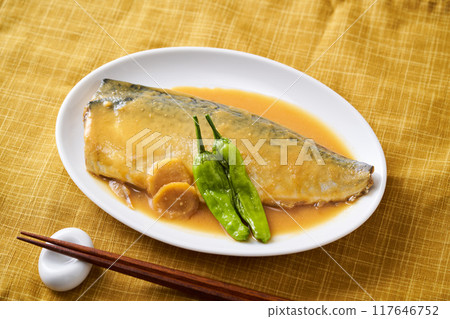 用鯖魚燜鯖魚 117646752