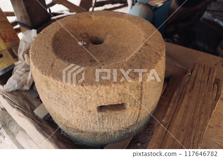 苗族傳統玉米研磨工具 苗族傳統玉米研磨工具 117646782
