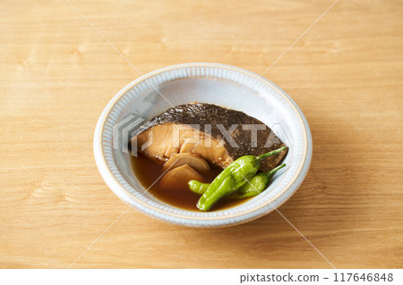 Boiled silver cod 117646848