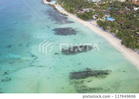 Drone view of Bayahibe beach and crystal clear sea Drone view of Bayahibe beach and crystal clear sea 117649606