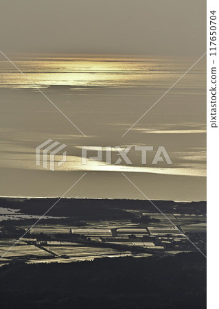 Evening view of the Sea of Japan from Mount Hodatsu Evening view of the Sea of Japan from Mount Hodatsu 117650704