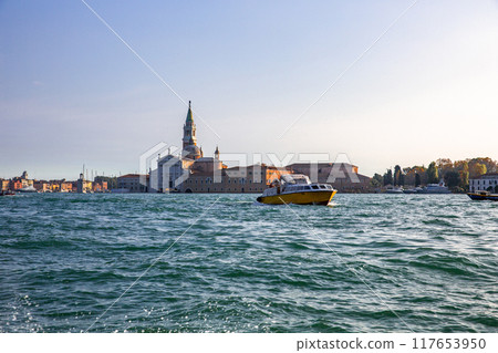 Venice 117653950