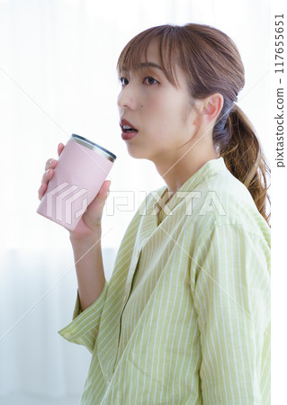 Young woman preparing to start a business in the office Young woman preparing to start a business in the office 117655651