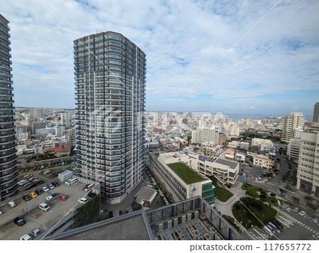 High rise apartment 117655772