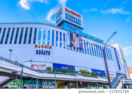 俯瞰小田急等的日本東京城市景觀(小田急百貨公司拆除進展,東口…)=8月20日 俯瞰小田急等的日本東京城市景觀(小田急百貨公司拆除進展,東口…)=8月20日 117655784