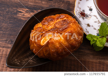 Quinnie amman Quinnie amman 117655791