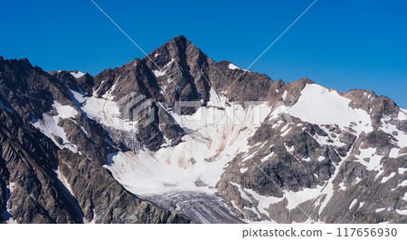highlands landscape, view of massive glacier on mountain cirque 117656930