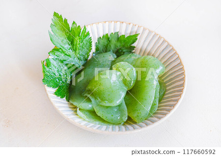 生魚片Konnyaku 117660592