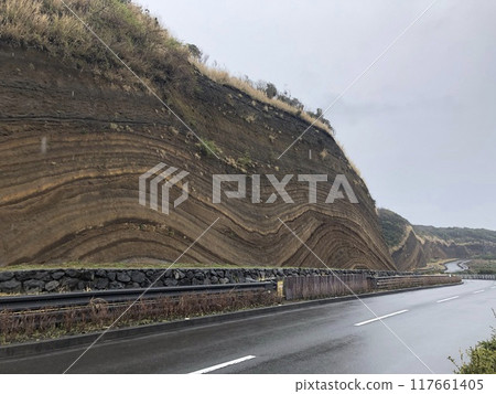 Strata - STRATUM - Strata - STRATUM - 117661405