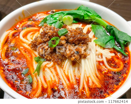 Chinese Sichuan cuisine: Dandan noodles 117662414